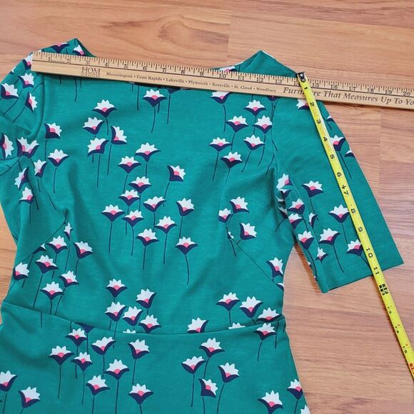 Boden Leonie Jersey dress Womens Size 4P Petite forest green Floral Fit & Flare - Picture 11 of 11